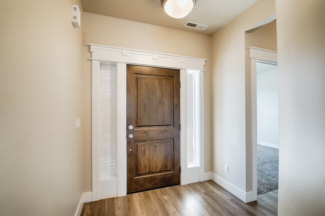 Foto del edificio - 4640 W Shirdale Ct