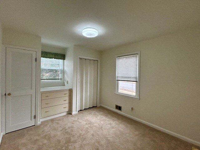 Foto del edificio - 1218 Oakland Terrace Rd