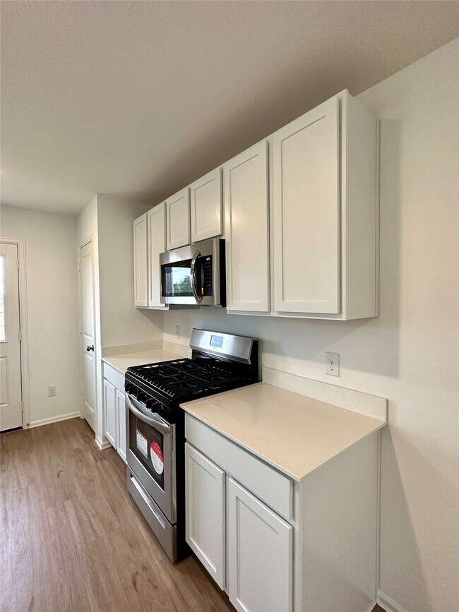 Foto del edificio - 4130 Brazos Brk Trl