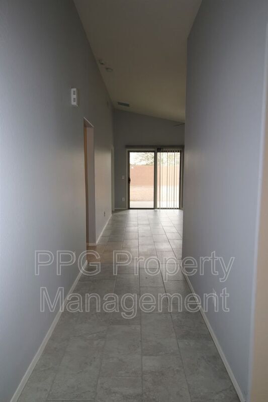 Building Photo - 25849 W St Kateri Dr