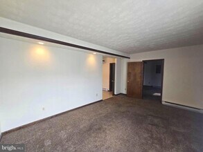Building Photo - 7991 Williamsport Pike
