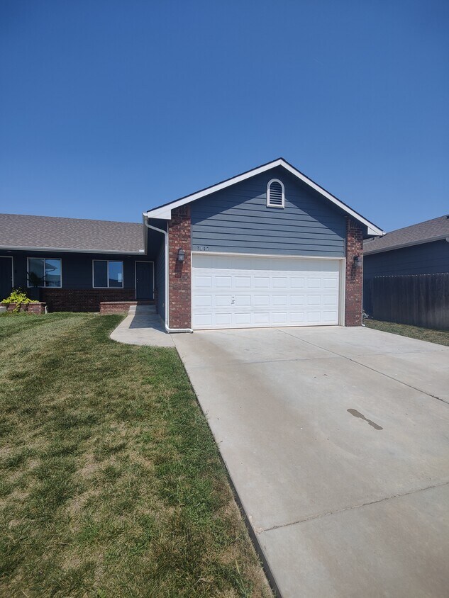 2312 E Quivira St, Kechi, KS 67067 House Rental in Kechi, KS