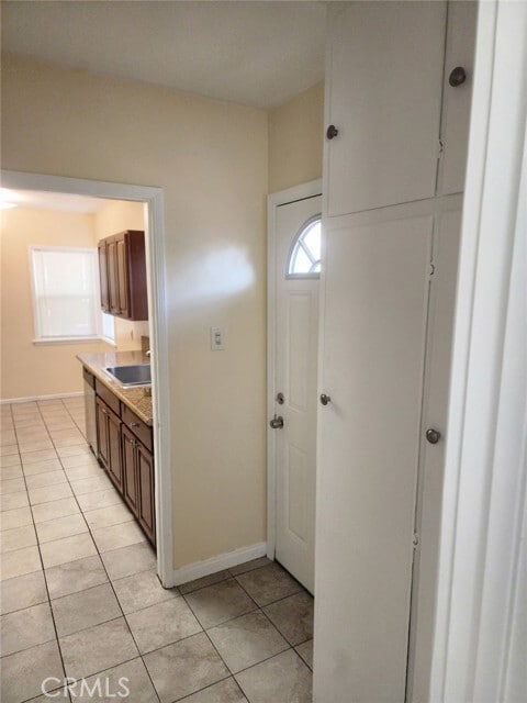 Building Photo - 44611 Date Ave