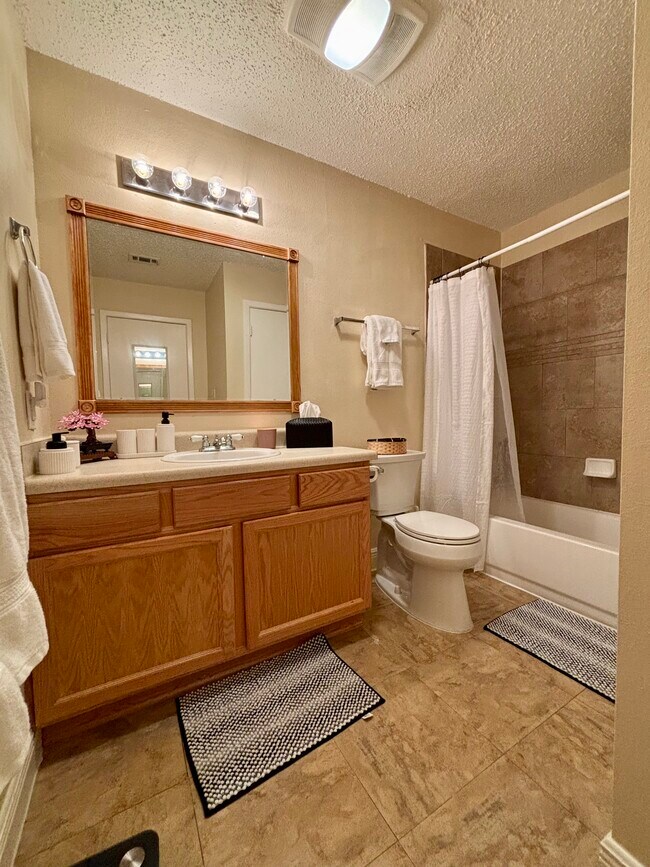 Foto del edificio - 103 Fenway Loop