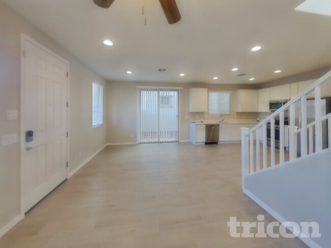 Foto del edificio - 5830 W Wood St