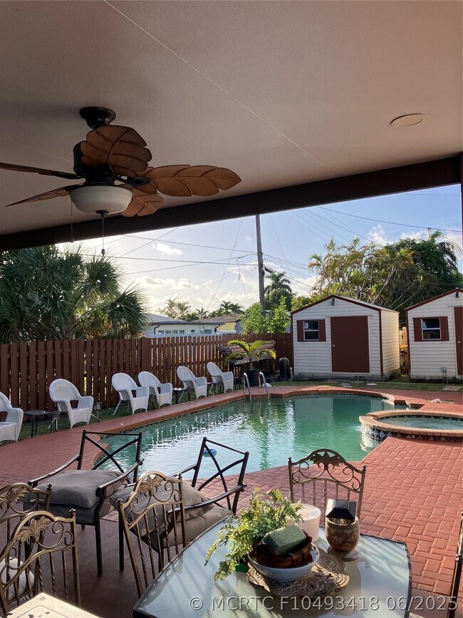 Foto del edificio - 4232 SW 20th St