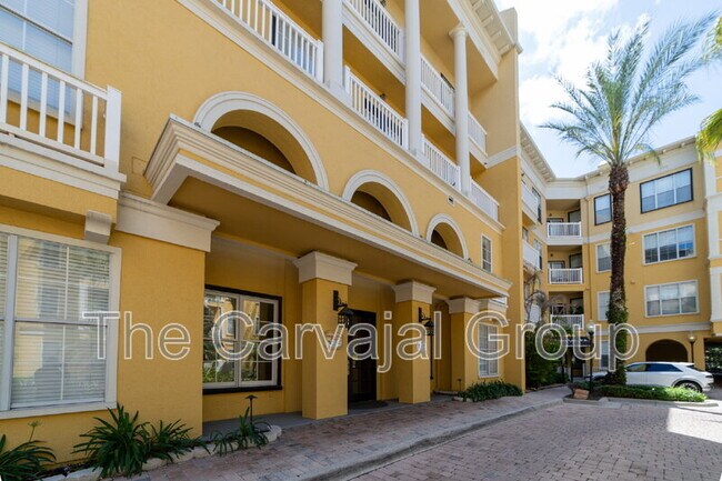Foto del edificio - 860 N Orange Ave