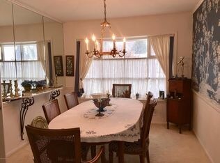 Building Photo - 81 Fort Amherst Rd