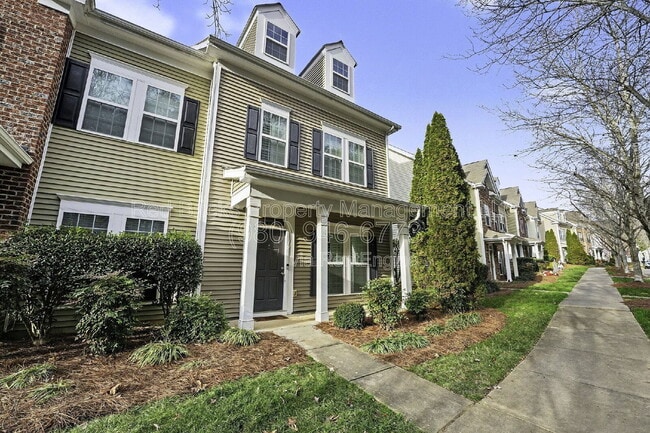 Photo - 13844 Cypress Woods Dr Townhome