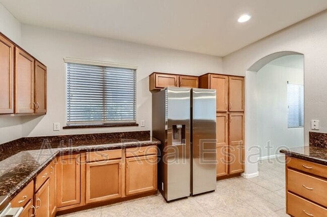 Building Photo - 18135 W Port Au Prince Ln