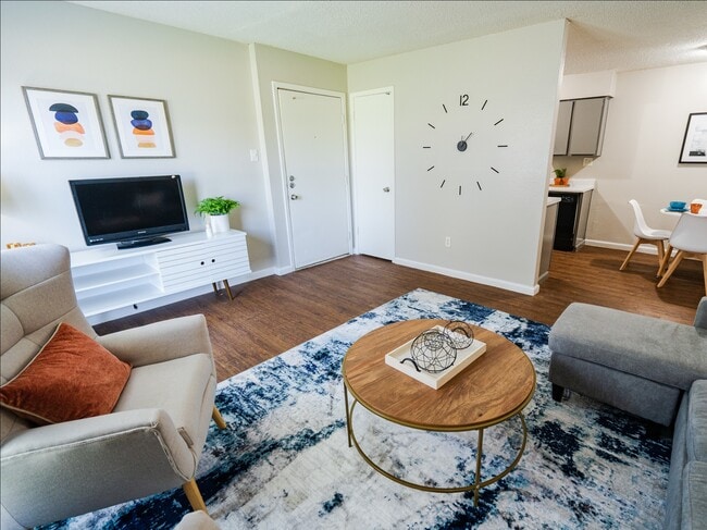 Belmont Living Room & Dining Area - The Aspen Apartments