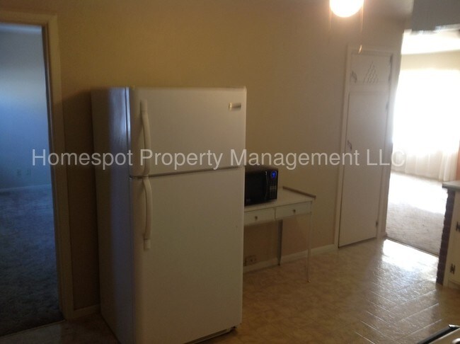 Foto del edificio - 528 W 16th Ln