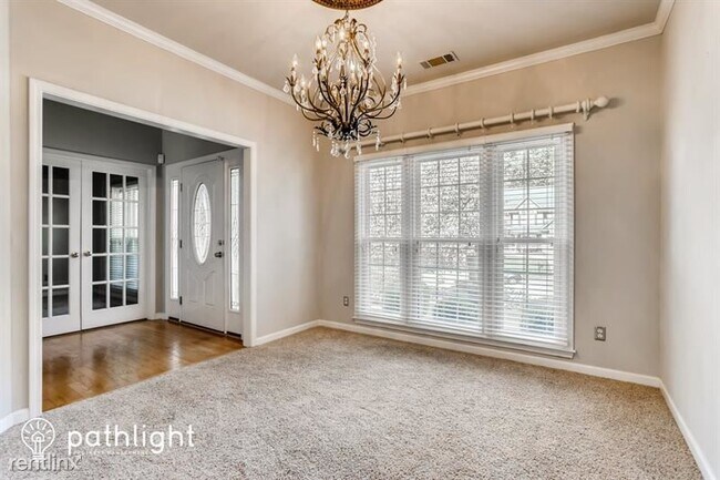 Foto del edificio - 4 br, 2.5 bath House - 308 Maple Grove Ct