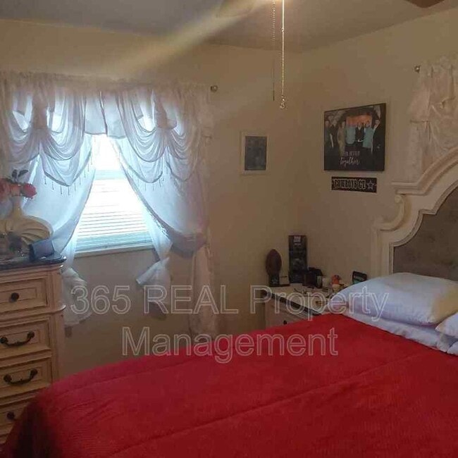 Foto del edificio - 2220 2nd St