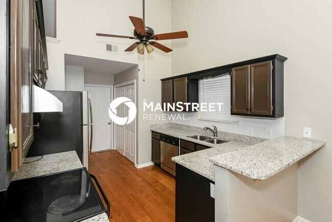 Building Photo - 3 Bedroom Pet-Friendly Home in Helena, AL with Main Street Renewal