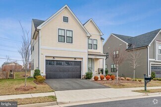 Building Photo - 25495 Woodbine Farm Dr
