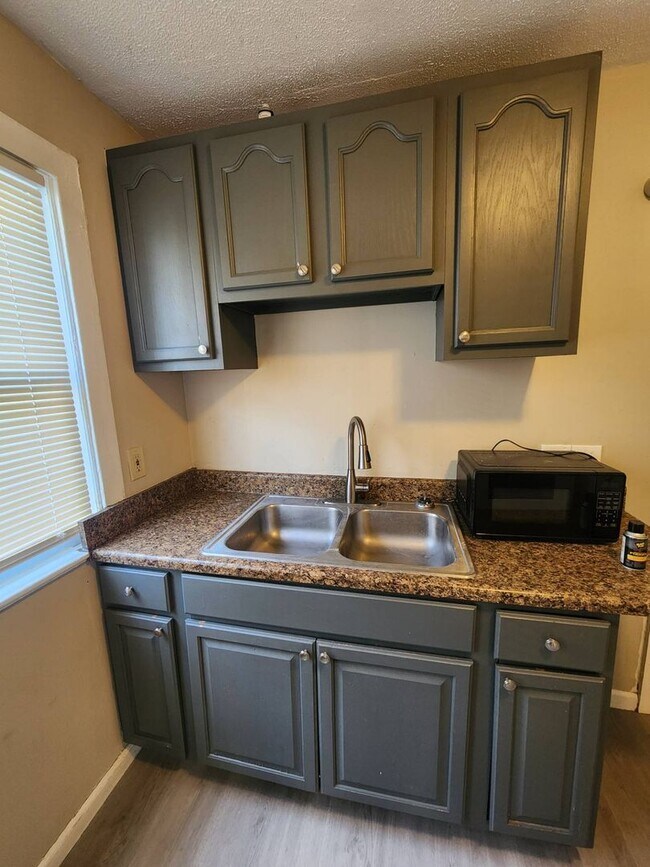 Foto del edificio - 13902 Coit Rd