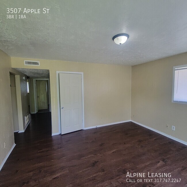Building Photo - 3507 Apple St