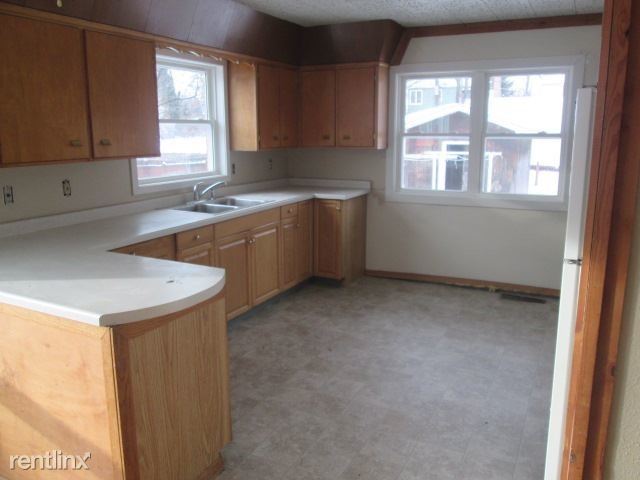 Building Photo - 2 br, 2 bath Duplex - 709 N 24th St