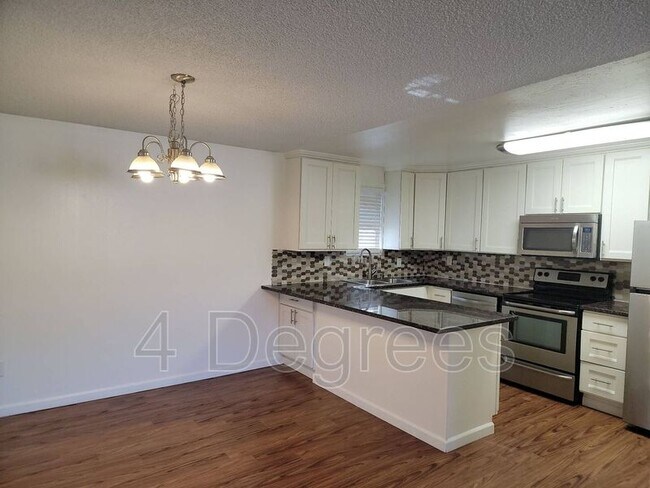 Foto del edificio - 5921 N Wiscomb St