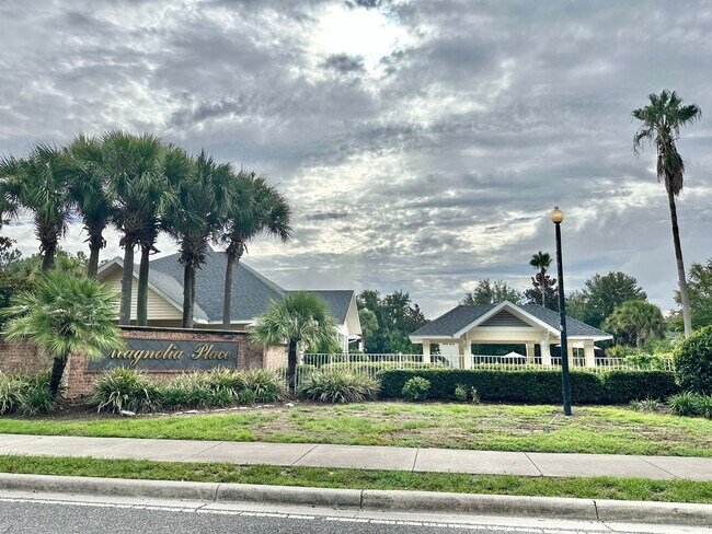 Foto del edificio - Stylish 2 bed, 2.5 Bath Condo in Magnolia ...