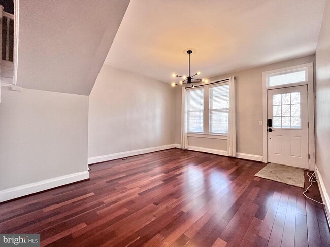 Foto del edificio - 3524 Hickory Ave