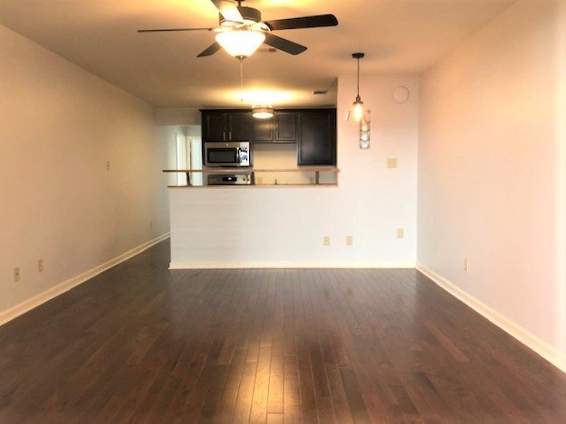 Foto del edificio - 518 E 7th St