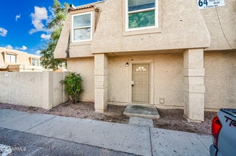 Building Photo - 4435 E Pueblo Ave