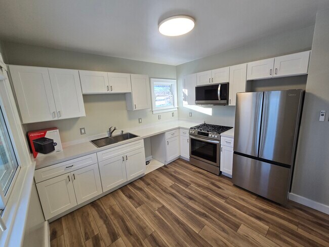 apto 2 cocina - 1019 Widdicomb Ave NW