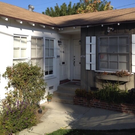 Building Photo - 4314-4316 Allott Ave