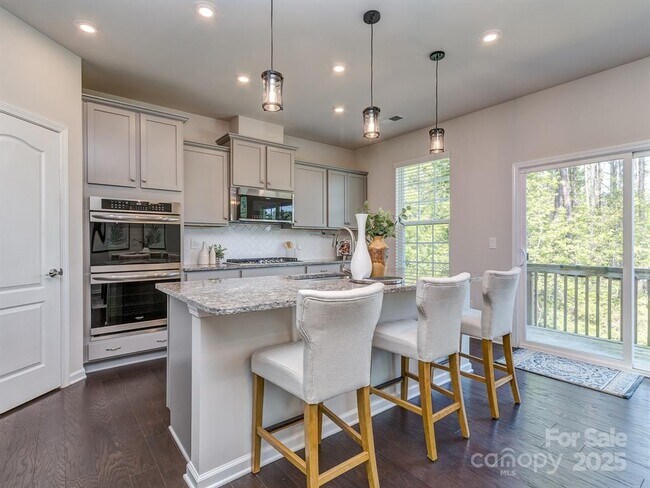 Building Photo - 12214 Ardrey Park Dr
