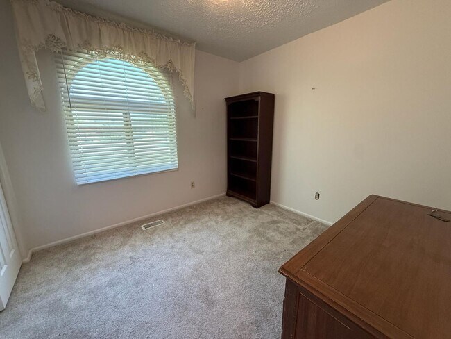 Foto del edificio - 3849 Bingham Creek Dr