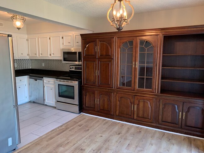 Foto del edificio - 5793 Brentwood Trce