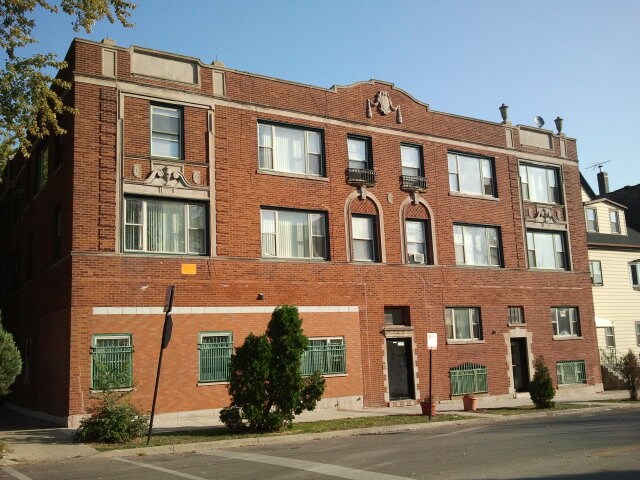 Primary Photo - 2842 E 91st St