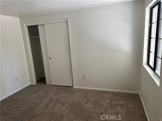 Building Photo - 14702 Clubhouse Dr