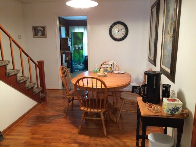 Dining Room - 718 E McPherson St