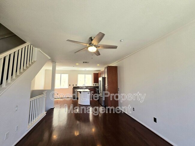 Building Photo - 1137 Terracina Ln