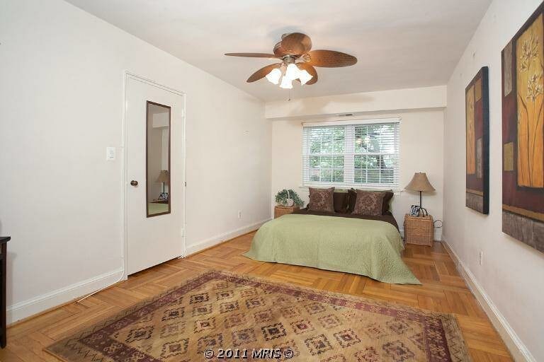 Primary Photo - 1305 N Ode St