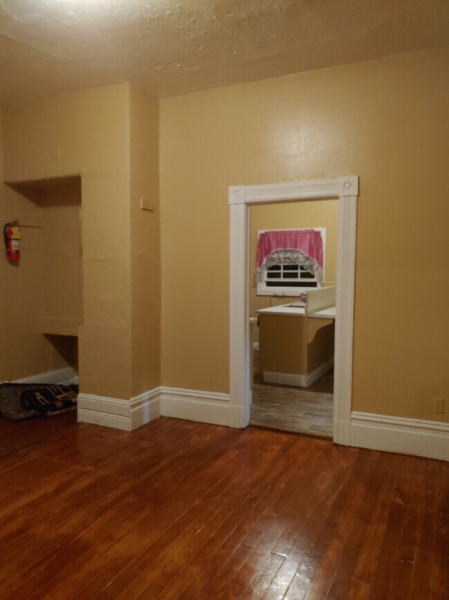 Building Photo - 4810 Shattuck Ave