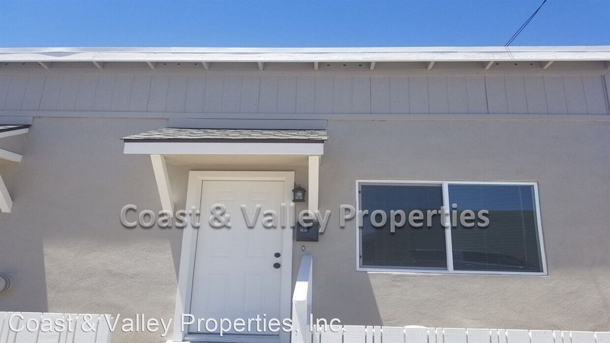24 Villa St, Salinas, CA 93901 Room for Rent in Salinas, CA