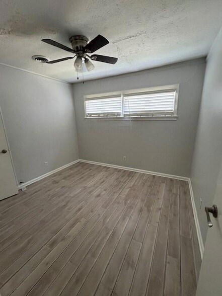 Foto del edificio - 7326 Cameo St