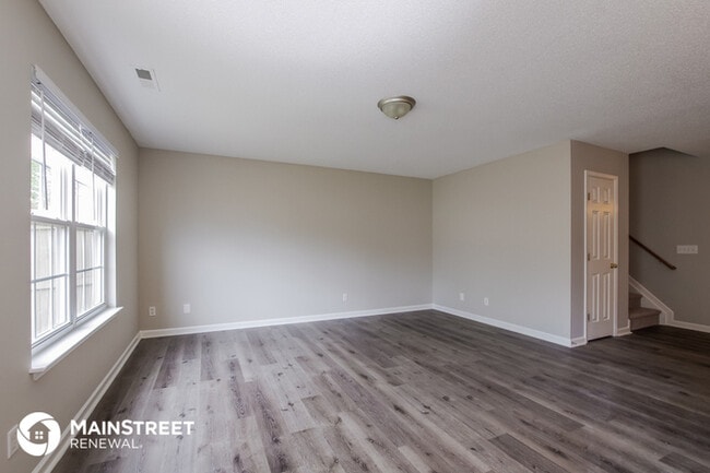 Building Photo - Welcome Home!