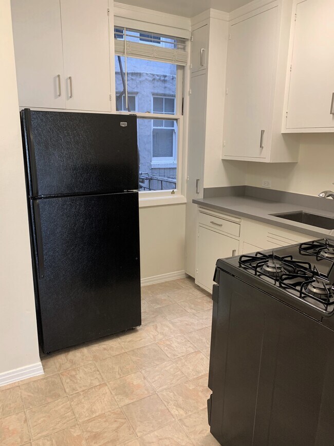 Foto del edificio - 2060 Pacific Ave