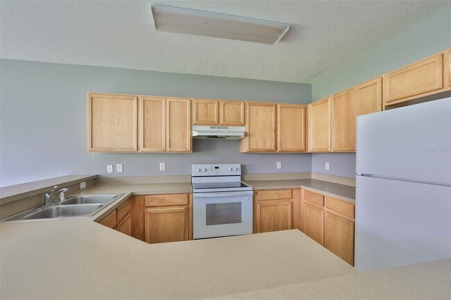 Foto del edificio - 9815 Carlsdale Dr