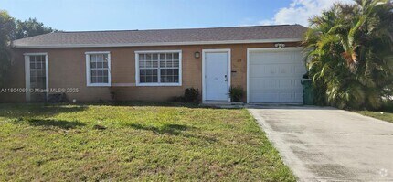 Building Photo - 613 SW Sandbar Terrace