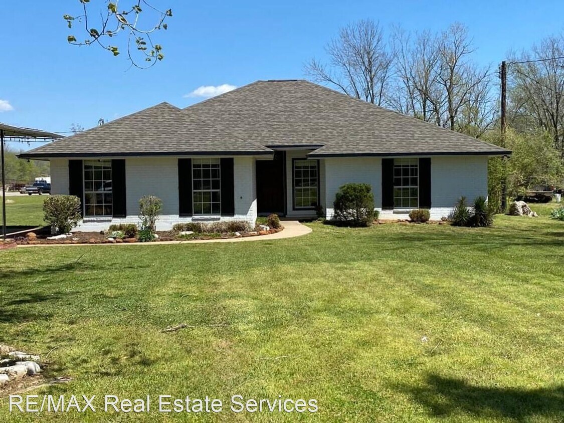Primary Photo - 3 br, 2.5 bath House - 3554 Swan Lake