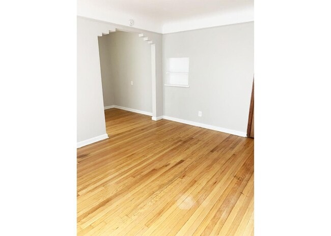 Foto del edificio - 950 Ludlow Ave