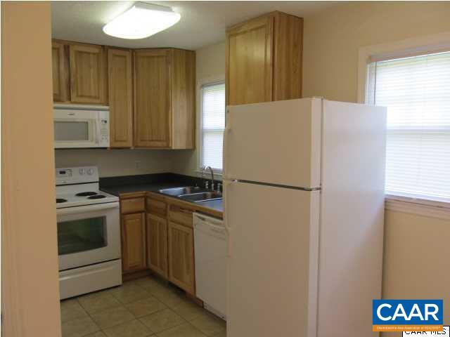 Foto del edificio - 44 Fawn Lake Ln