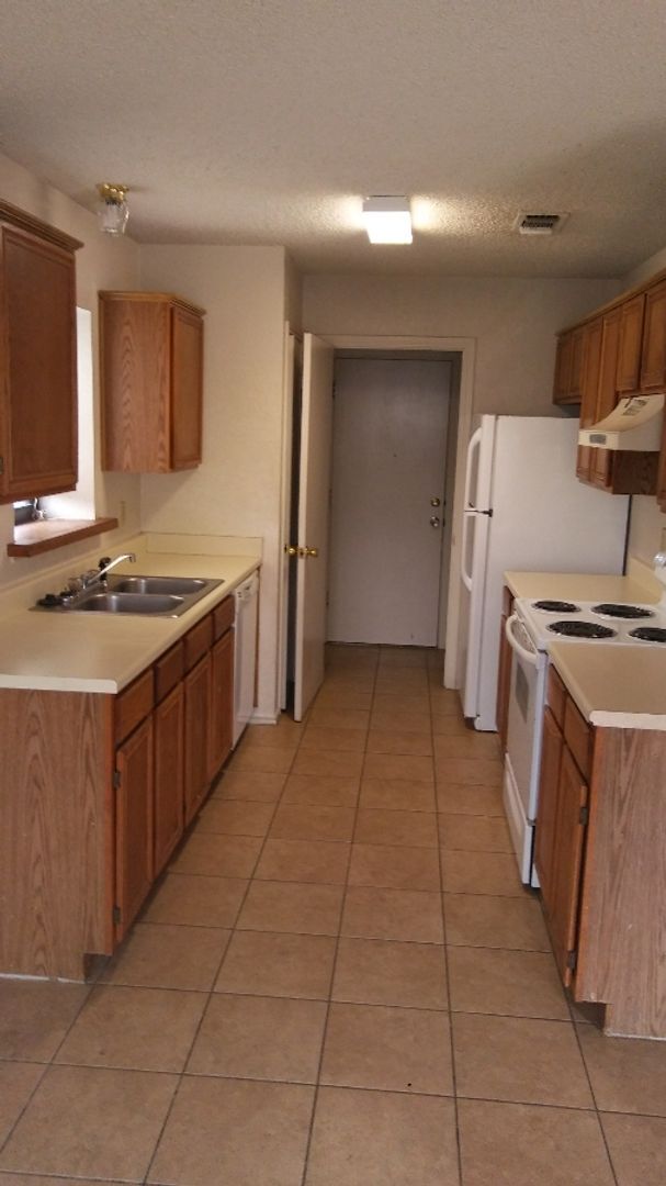 Foto del edificio - 3 Bed/ 2 Bath on Killeen TX