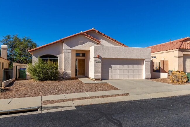 Building Photo - HOME FOR RENT